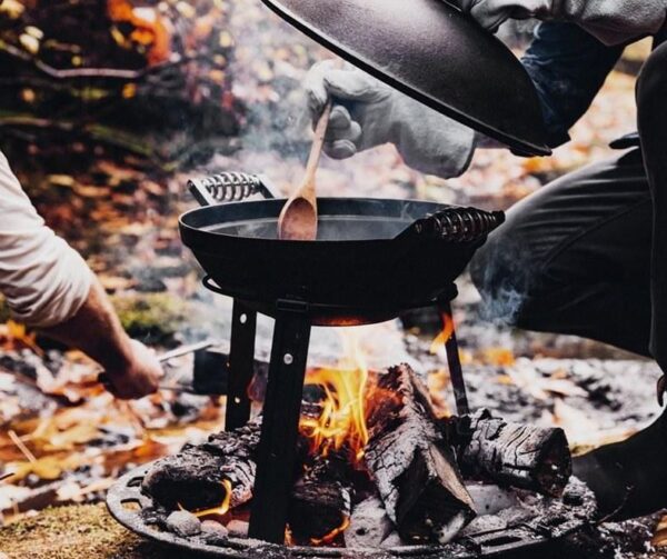 5E37CD40-6C8A-425E-B7CC-8BA4EB678E08