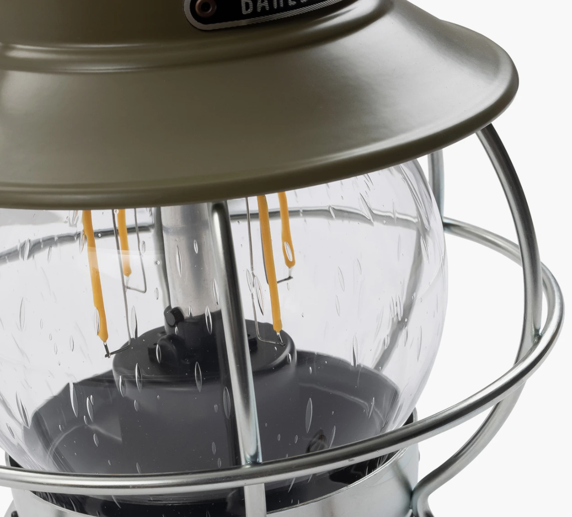 9D94D32F-4026-48C7-AC26-CCDD8B205BC7