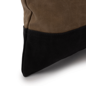 E9A41834-26CE-48D6-AF6D-68160FB3DF39